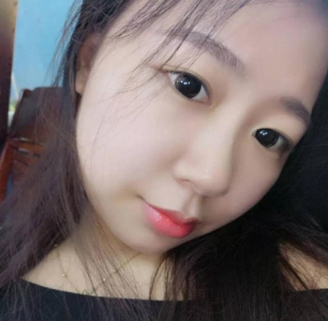 斗鱼雷婷真人照片