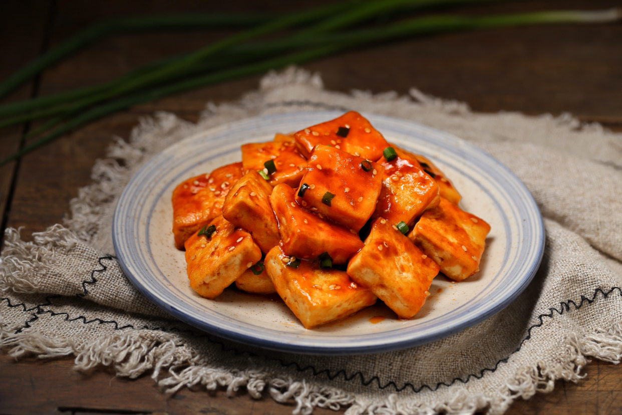 豆腐这么做,外脆里嫩特开胃,只要三个步骤,厨房小白秒变厨神!