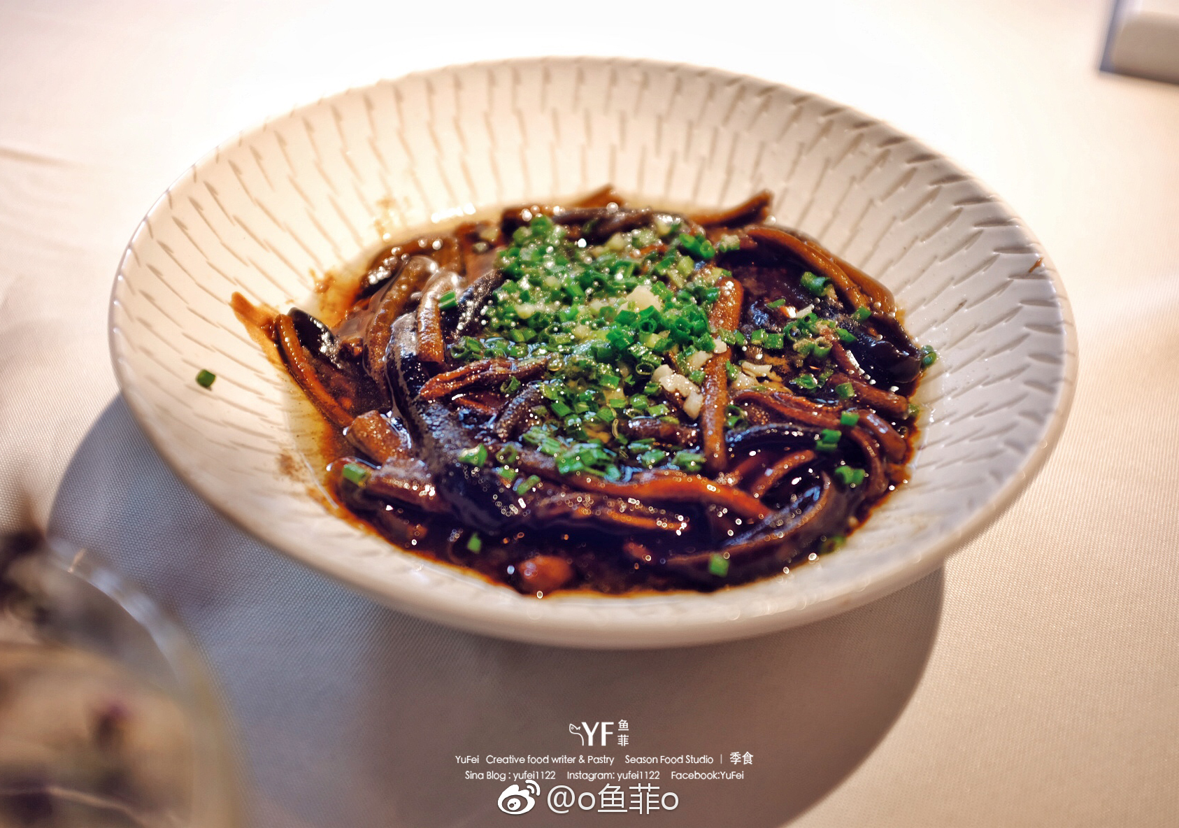 昨日北京友人来访约了本帮菜自小无碍上只角下只角