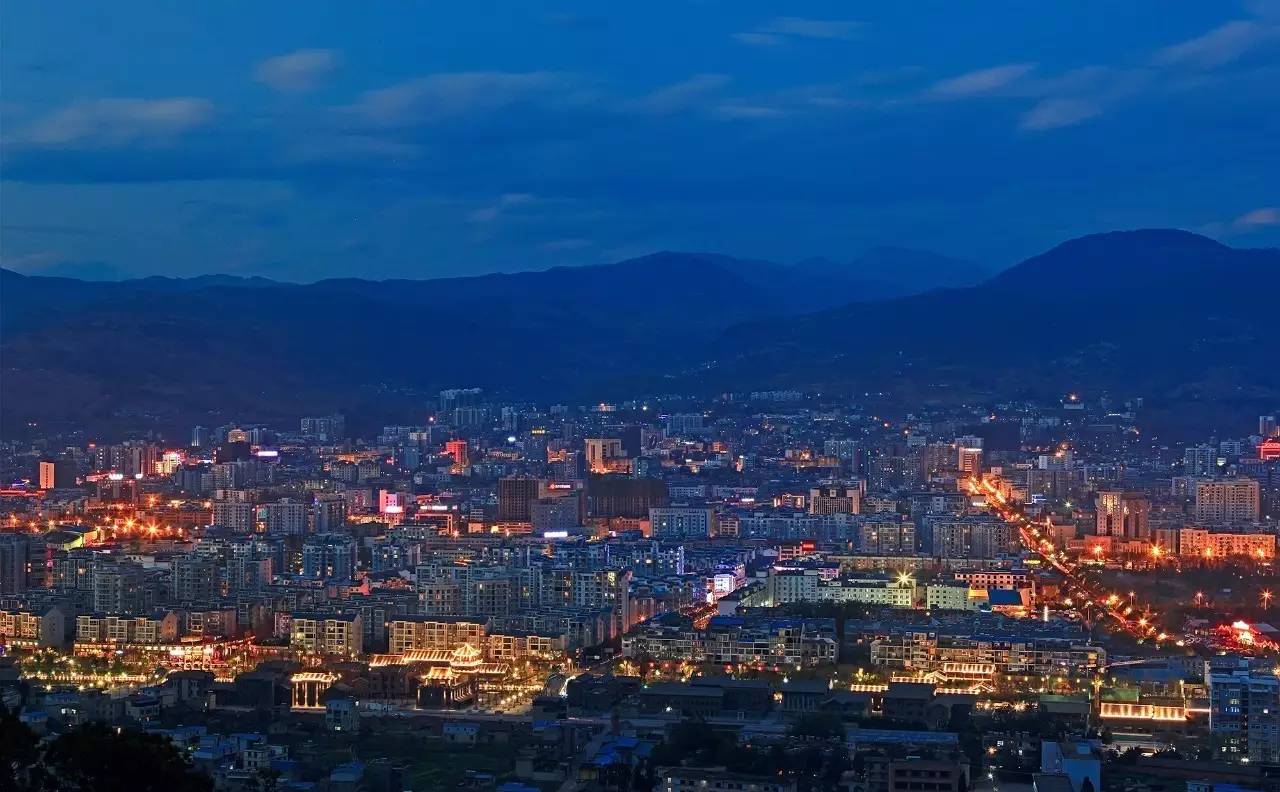 四川五线小城,非常经典的文章,不看后悔