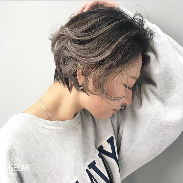 空气感微曲短发:日本女生今夏大爱的发型灵感!