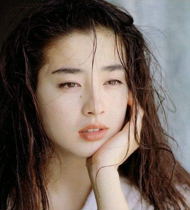 日剧里那些男人心目中的天然盛世美颜,可与王祖贤媲美了