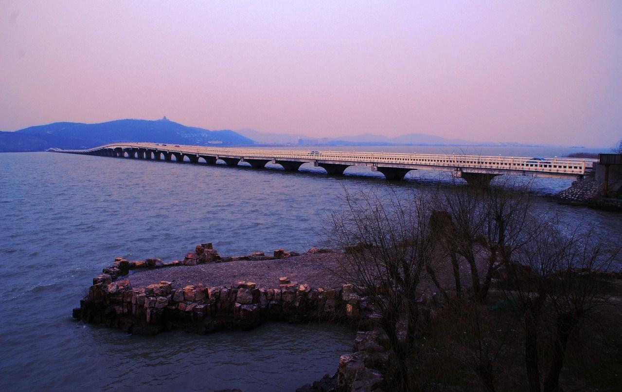 它是太湖的第一大岛, 同时也是整个太湖景区的精华-西山岛