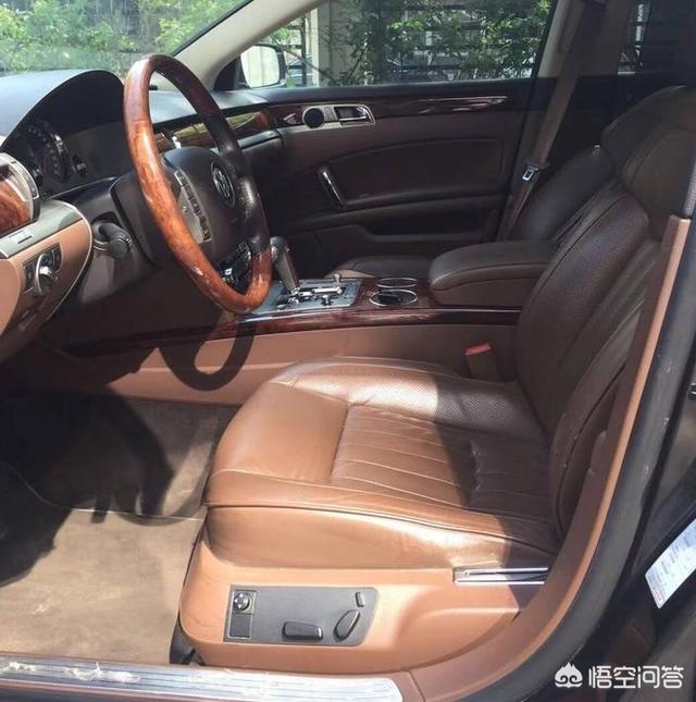 为什么大众辉腾那么贵?