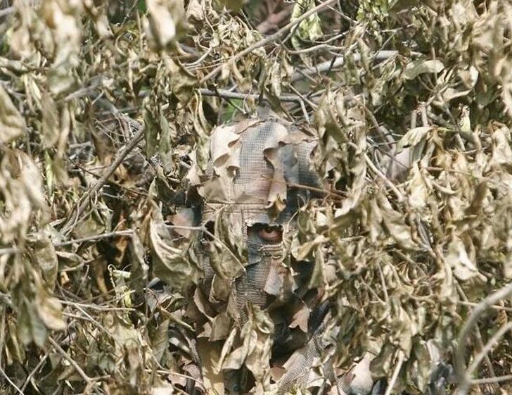 揭秘各国特种兵的奇葩伪装术,搞不好连自己都不认识自己