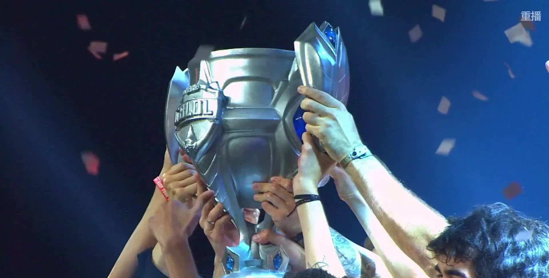 lol:uzi背锅s8再出新证据?2天玩了30场!|比赛|新证据|战队_新浪新闻