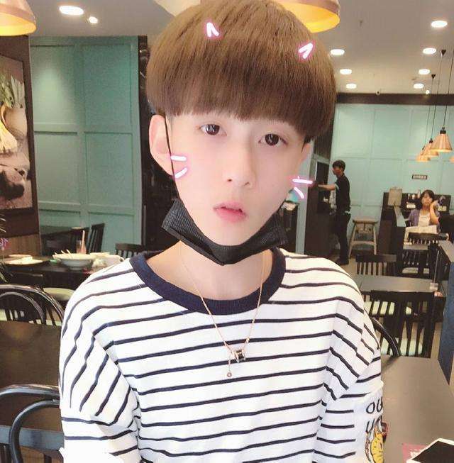 快手网红被全网封杀后生活落魄, 借钱遭据, 网友叫好!