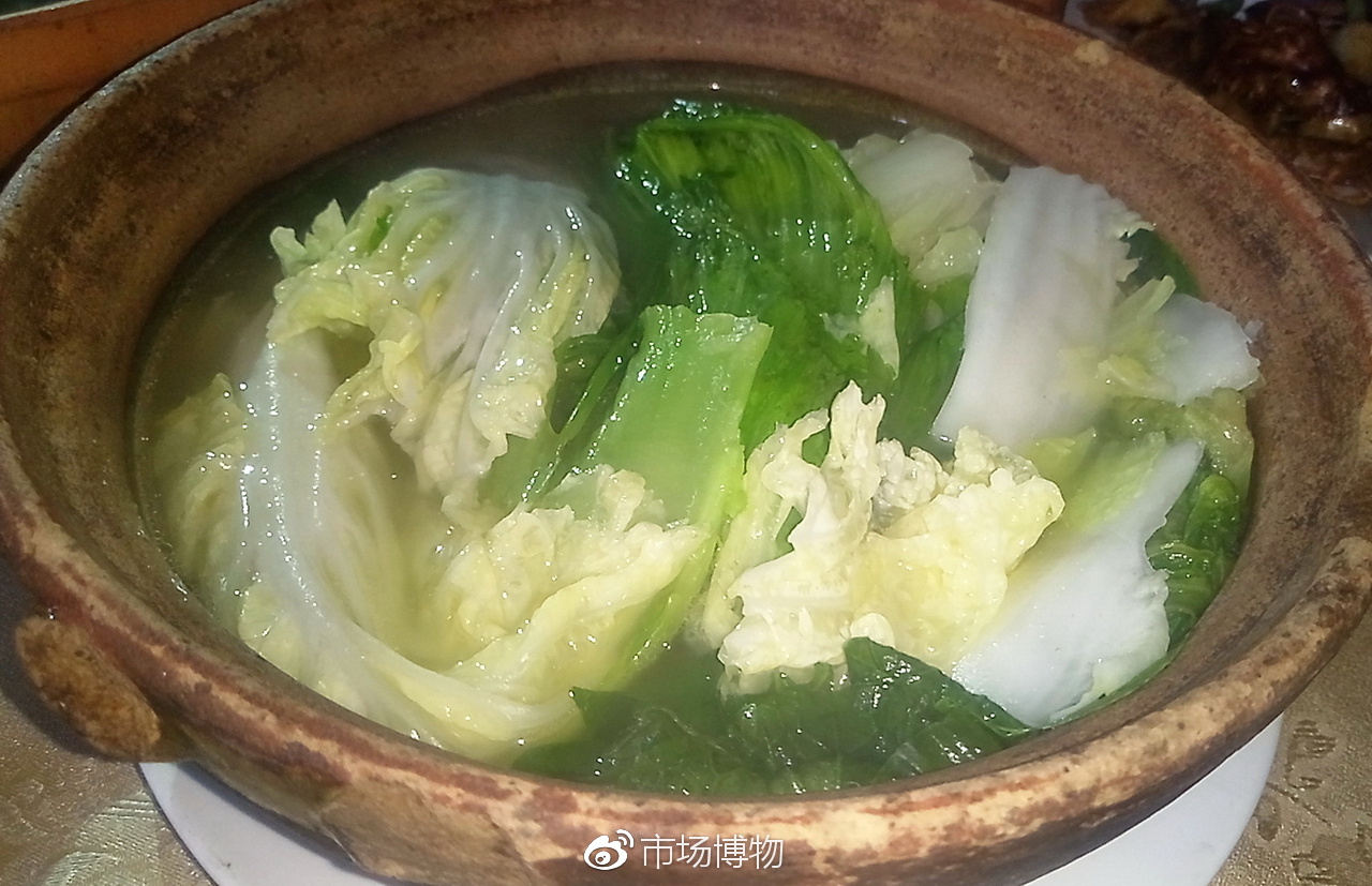 在深圳吃电白菜白切鸡鸭很好海鲜过得去其他一般