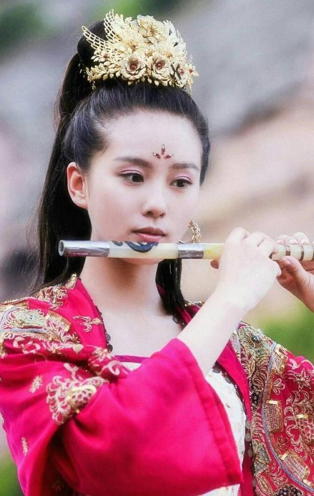 8位“吹箫”的古装美人,郑爽孤寂、高圆圆万缕愁思,孙俪赢了|高圆圆|孙俪|郑爽_新浪新闻