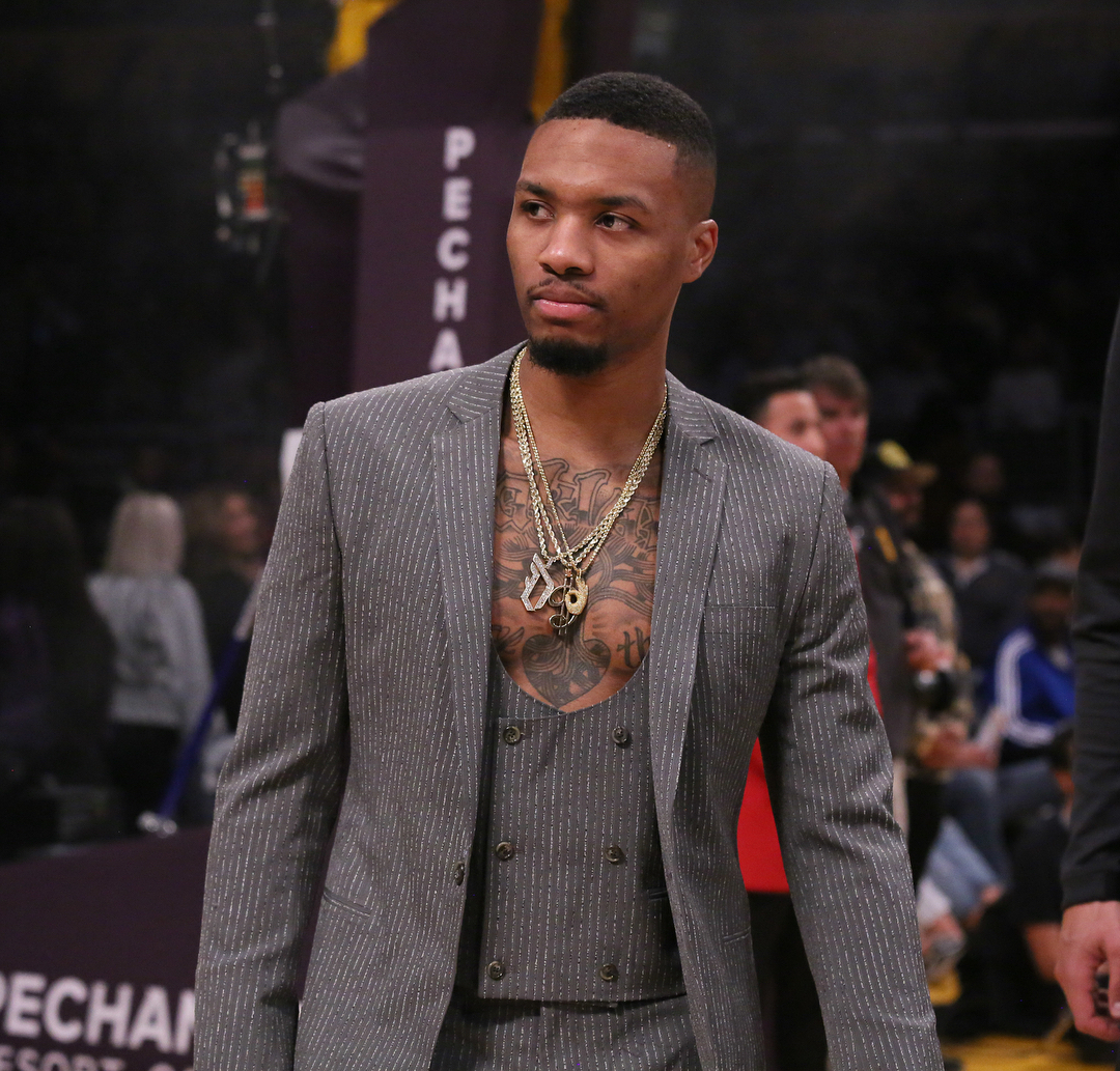 利拉德28岁生日快乐