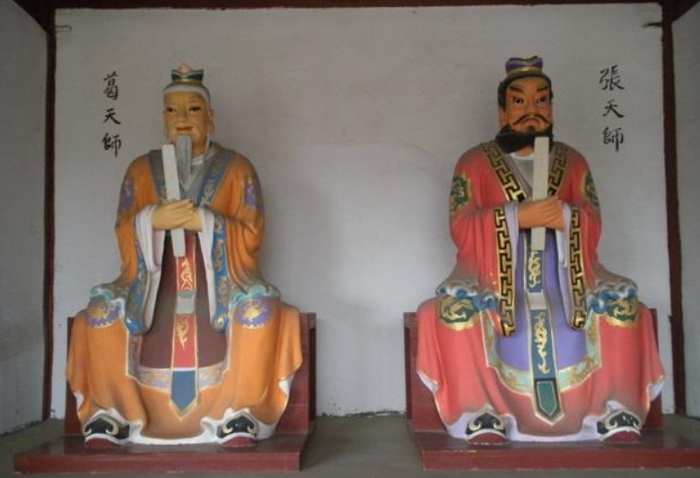 中国一神奇家族,千年来被民间立庙膜拜,但传承63代就消失了