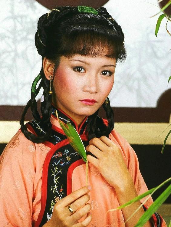 曾与林青霞齐名出道便合作张国荣爆肥后演婆婆48岁再嫁富豪