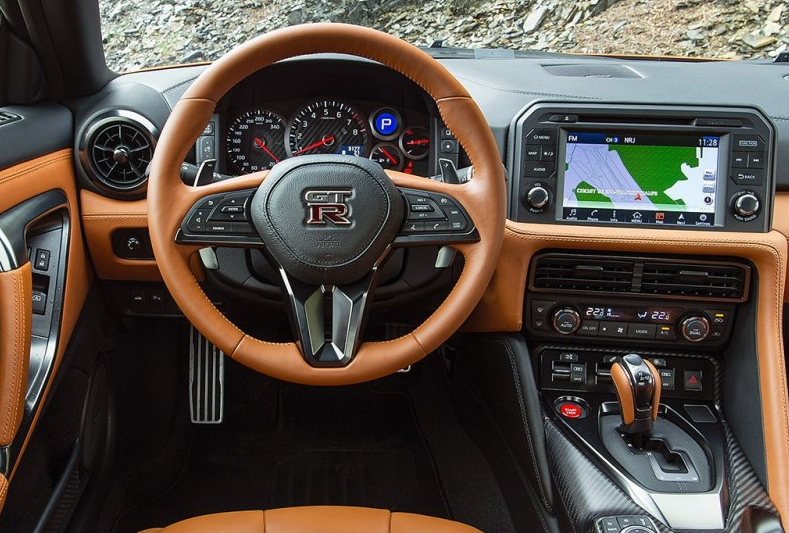 暴力装置gtr再迎新款内饰全新设计更加豪华动力略有提升