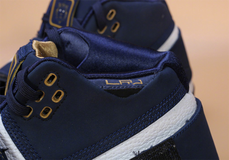 为纪念2007年东部决赛第五场,骑士与活塞的天