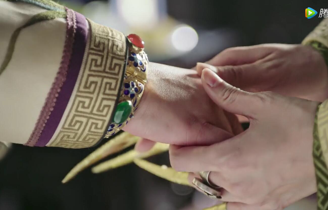 扒一扒,如懿传,各宫娘娘的护甲套,你能找出周迅的吗