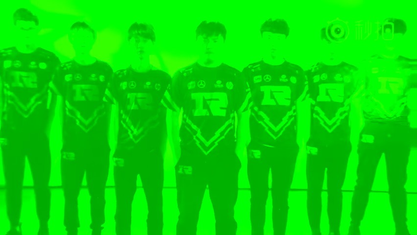 英雄联盟官方发布MSI决赛的Uzi 纪录片!【队内