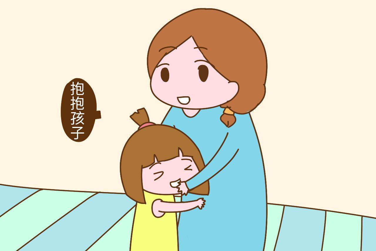 摔倒自己站起来,哭泣也换不来拥抱,孩子要你这个妈妈能做什么?