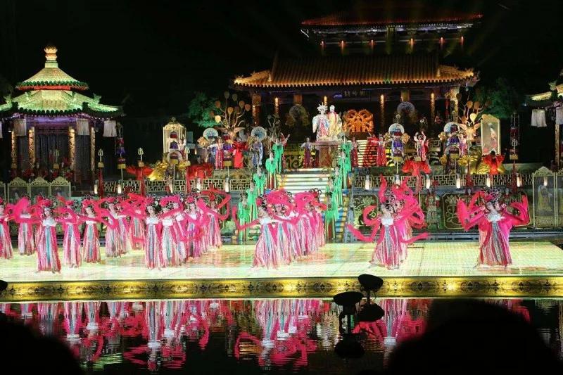 门票:华清宫(华池 骊山)门票:旺季(3~11月)150.