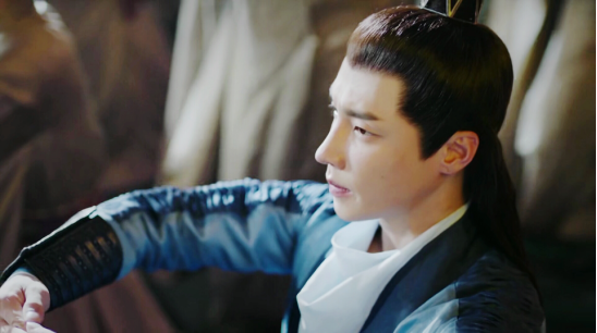 《扶摇》完美收官 高瀚宇实力演绎百变江枫