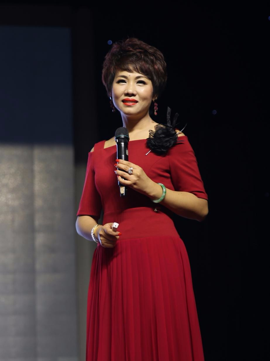 "万爱计划之寻找失落的天赋"暨雅致人生公益大讲堂郑州暖爱上演