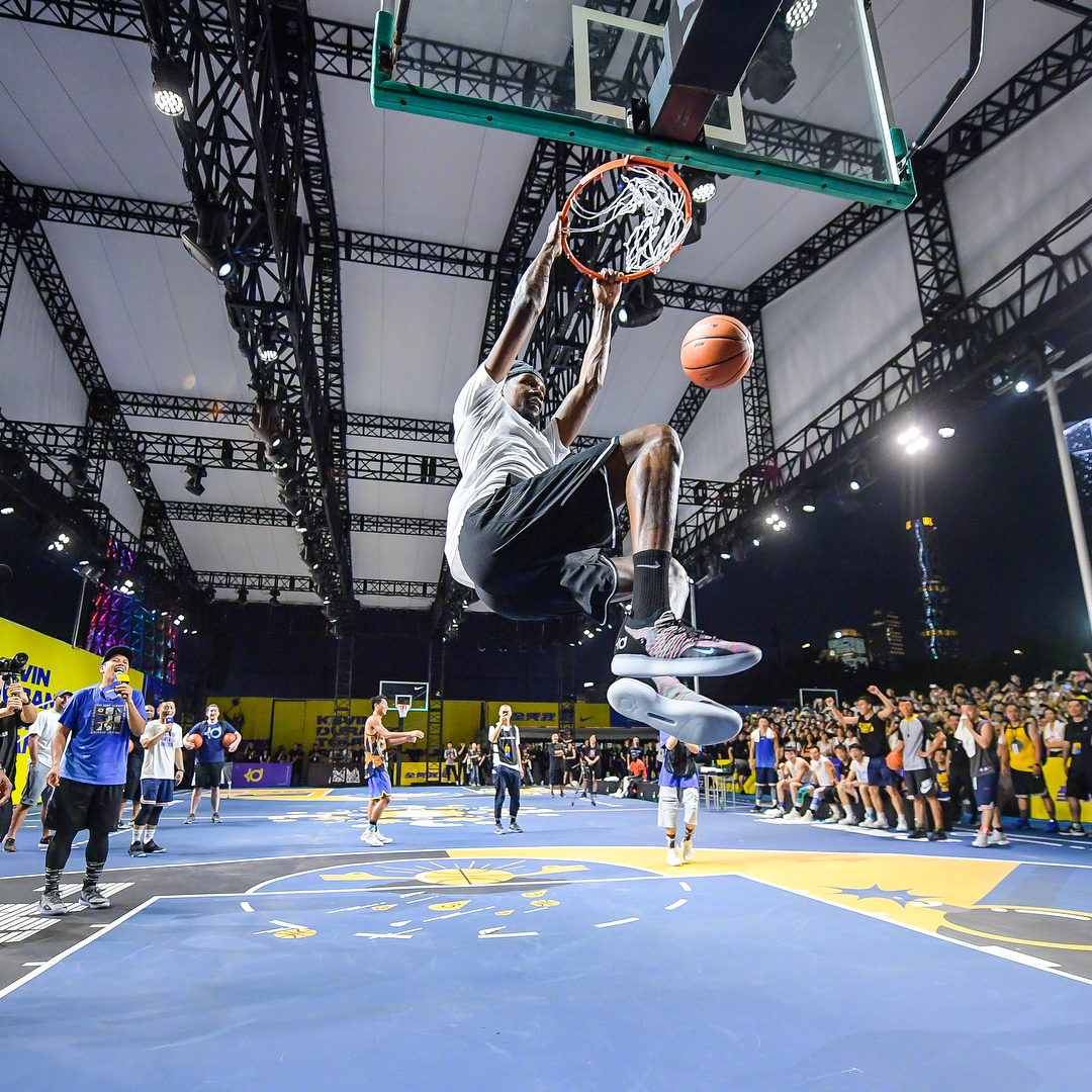 杜兰特晒出了他中国行第一天的几张照片