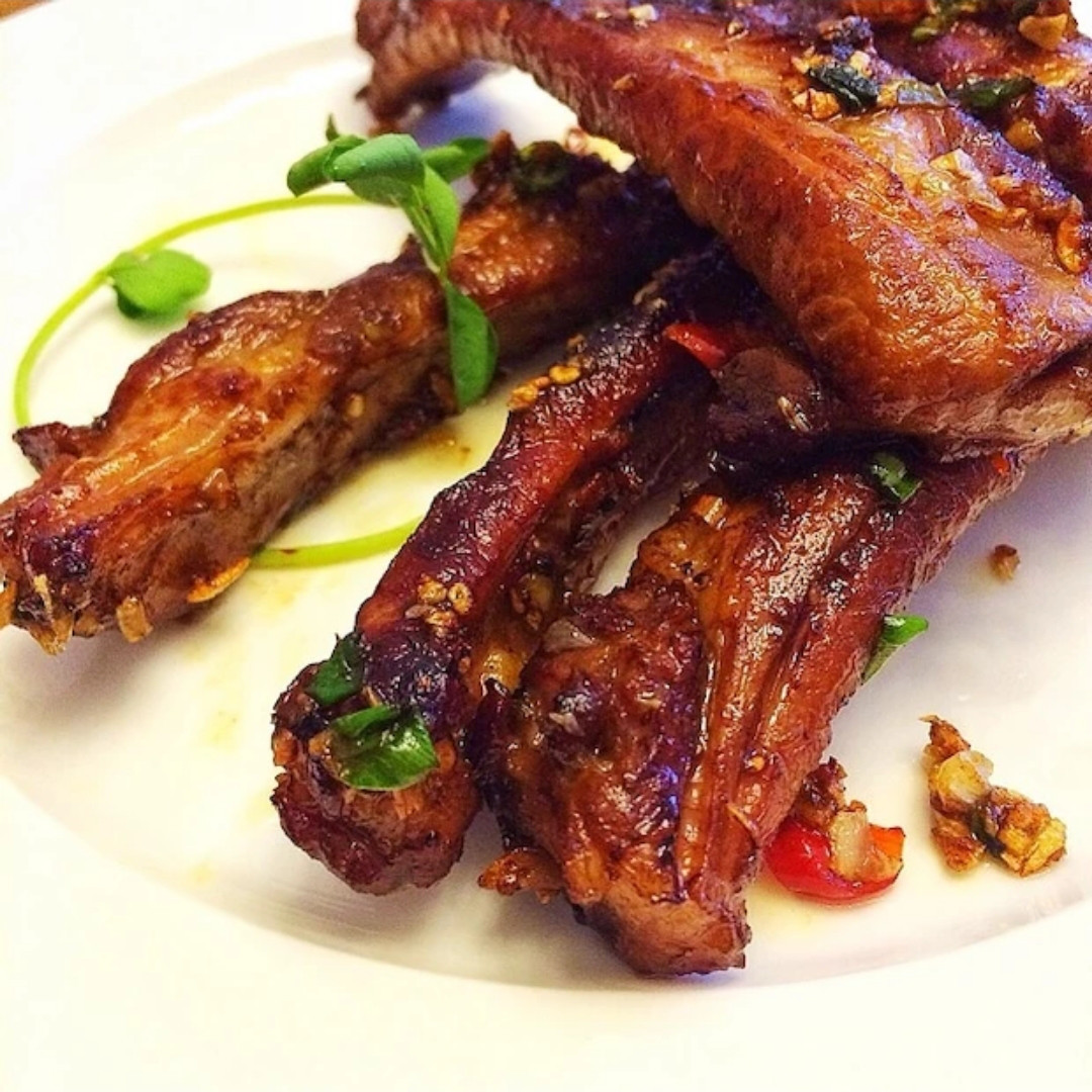 做香煎排骨这一步很关键做出的排骨外焦里嫩比大饭店的还好吃