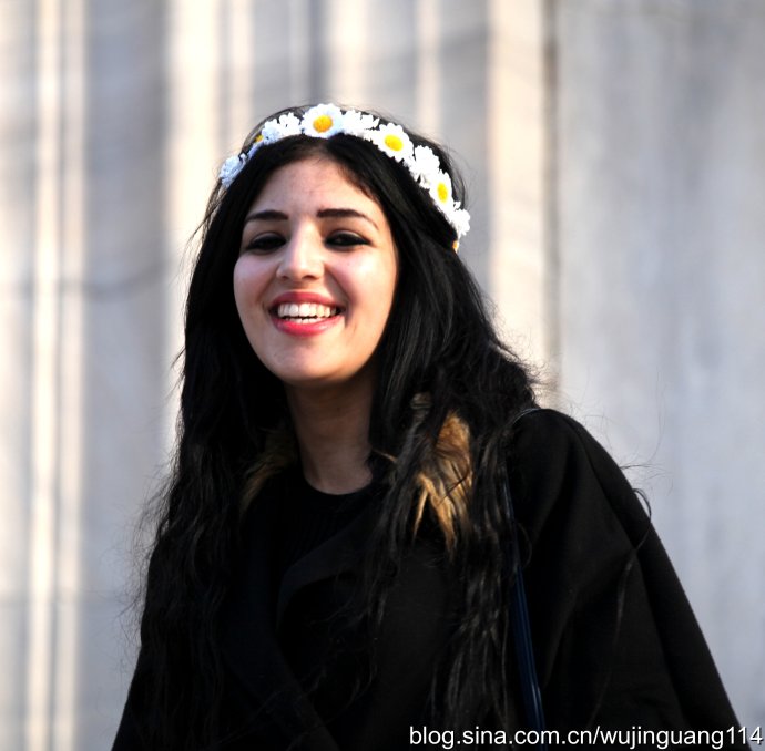 街拍:伊斯坦布尔如云的别样美女(图)