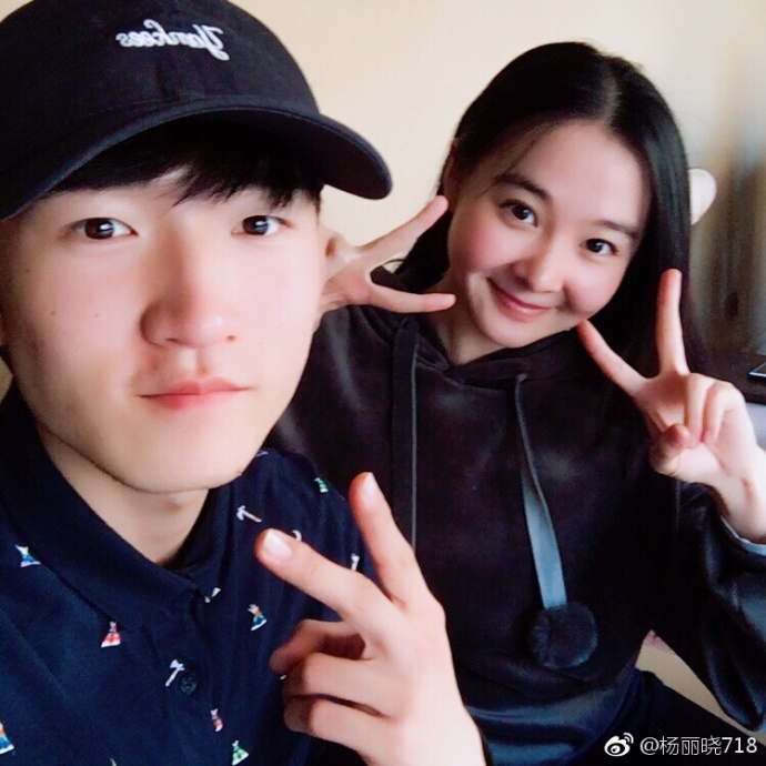 杨紫张一山复出人气依旧,而她归来只能打酱油|杨丽晓|张一山|杨紫