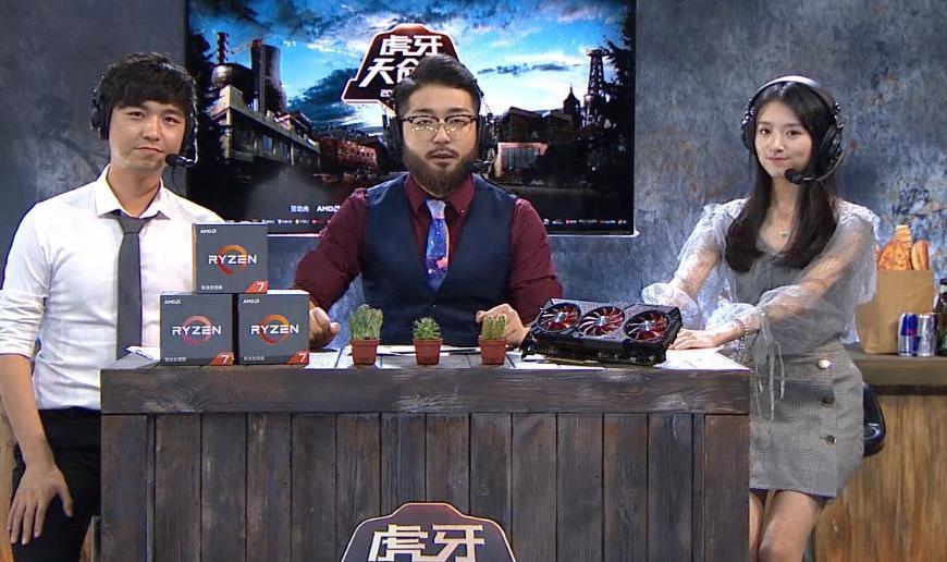 首场解说吸粉无数! 宅宅用颜值征服观众, 喷子: 又一个靠脸吃饭的