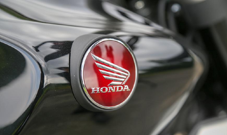 经典飞翔的翅膀,本田当家logo.