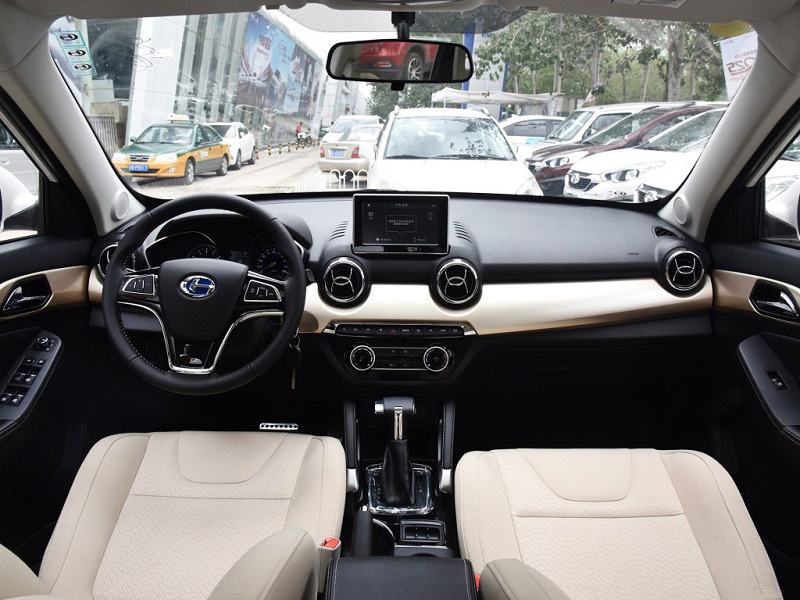 配置调整外观更时尚 2018款昌河q35售6.59万元起