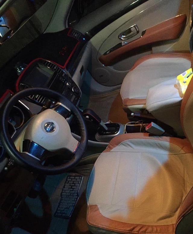 轩逸也豪华,山东小伙不甘平凡爆改经典轩逸,全面的改装!