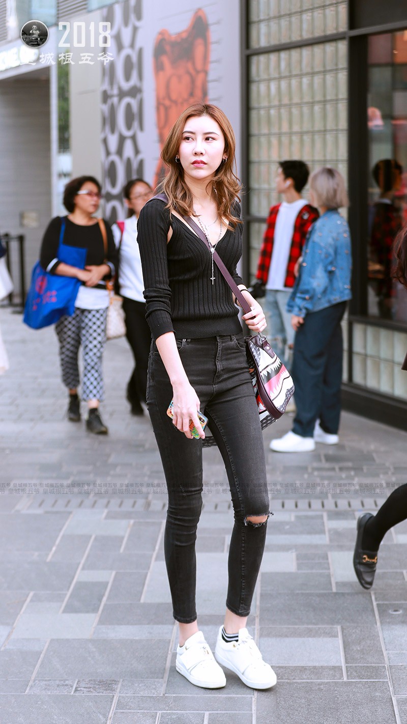 街拍:这些秋装搭配绝对是秋季里最吸引人瞩目的搭配