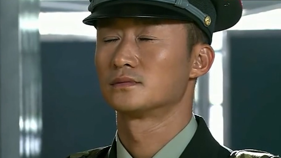 何晨光回想与唐心怡的初见大虐人心