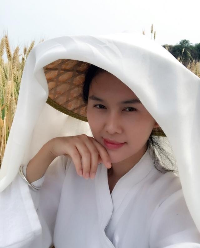 中国最美女道士:考名校学舞蹈,毕业后却卖房出家修道观!