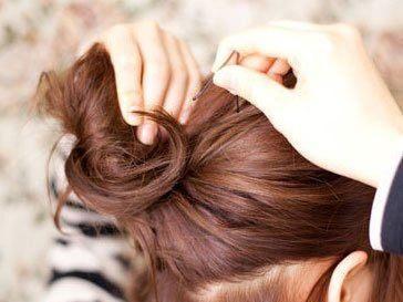 出门别乱扎头发容易被别人误会, 时尚达人是这样扎头发的!