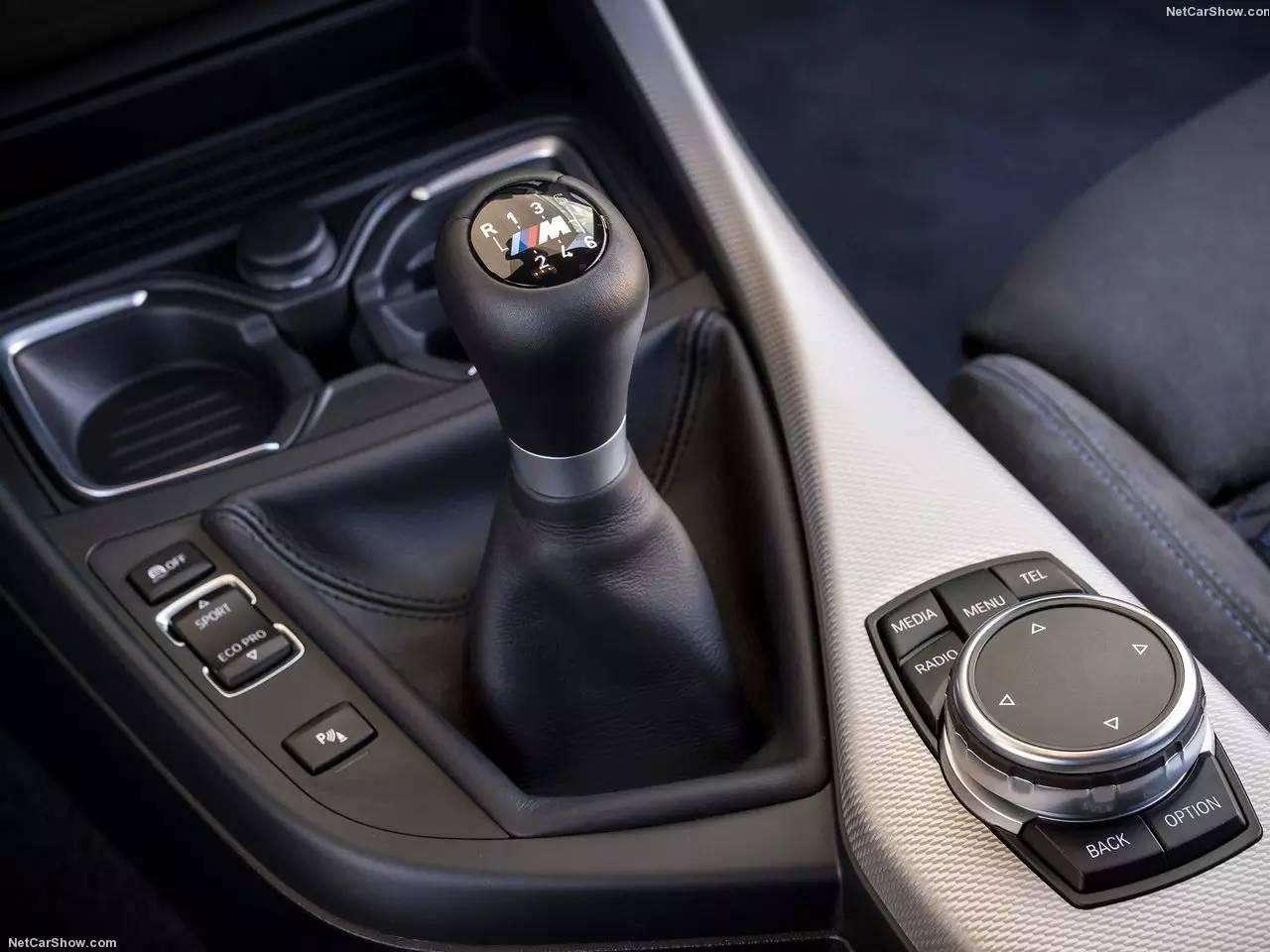 亚洲龙座椅调节技巧 手动电动调节方法大全