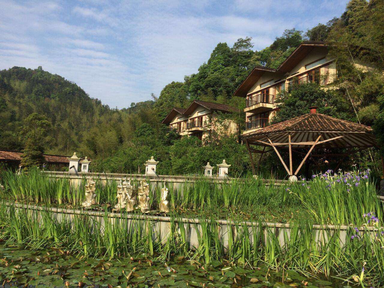 中国首家顶级生态度假酒店,广东最佳自驾游景点:十字水酒店