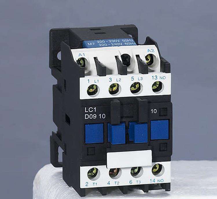 电气百科交流接触器的选型与使用低压断路器控制器设计