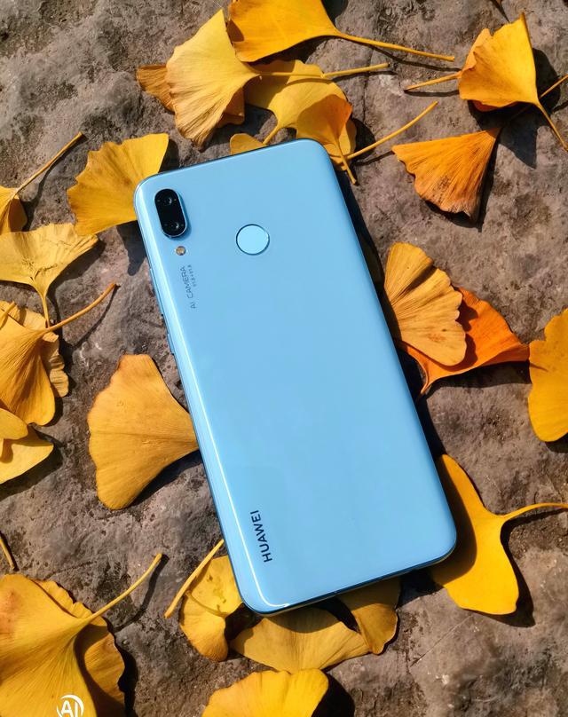 华为nova3评测这款高颜值的拍照手机是你想要的吗