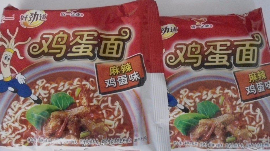 不过煮起来吃更入味一些,是90后儿时最爱吃的方便面