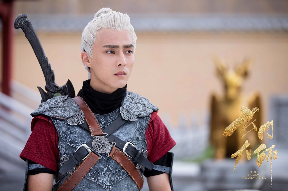 《玄门大师》热播 裴子添戏里戏外反差萌