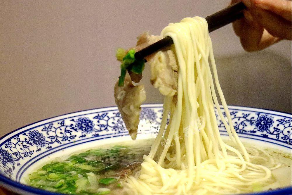 大宽、中宽、韭叶、二细、三细、毛细, 与西北牛肉面的一次