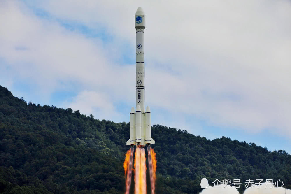 分,我国在西昌卫星发射中心用长征三号乙运载火箭(及远征一号上面级)