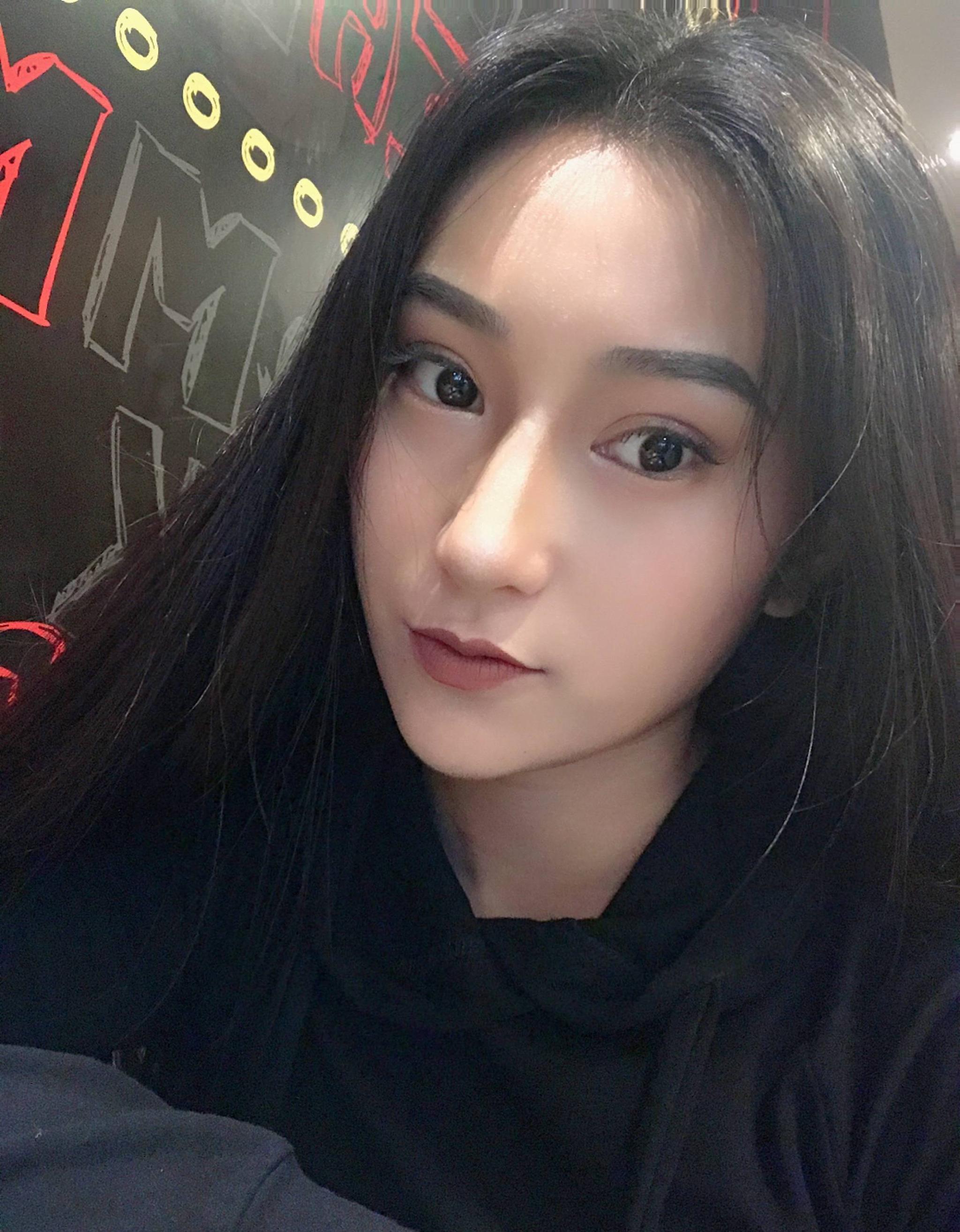 校花美女樊琦琦1999年华侨大学音乐舞蹈学院舞蹈表演专业狮子座