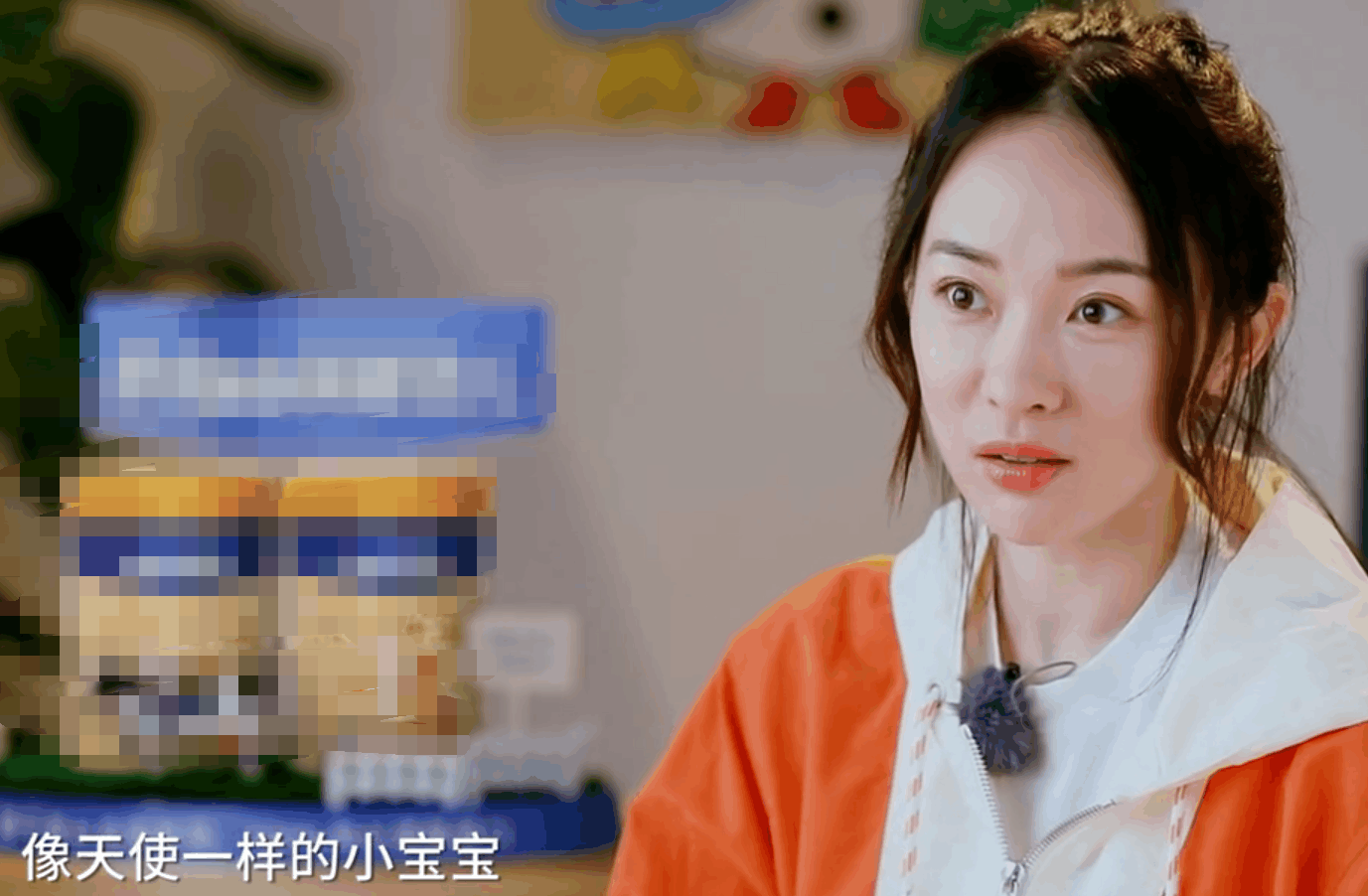 《妈妈是超人》看霍思燕看咘咘的表情,网友:又在想"儿媳妇"了