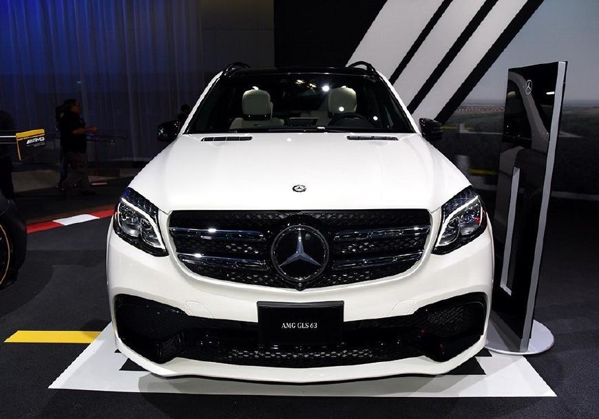 奔驰大型suv亮相,豪华7座,车长5米1,新车不足90万起!