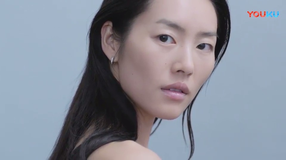 刘雯 刘雯首支chanel全球美妆广告大片 CHAN