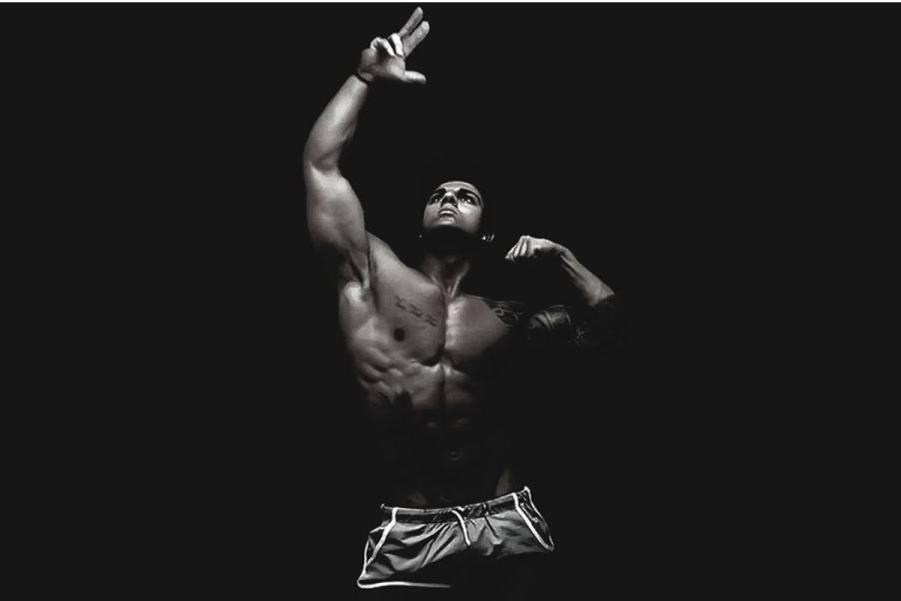 名为“宙斯之子 ”的姿势