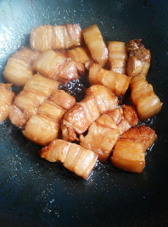 要想红烧肉肥而不腻!这窍门一定要掌握,做出来特别糯